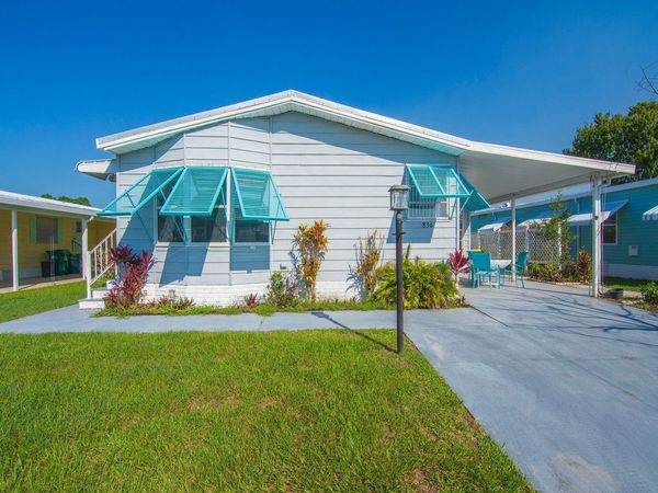 836 Hyacinth Circle, Barefoot Bay, FL 32976