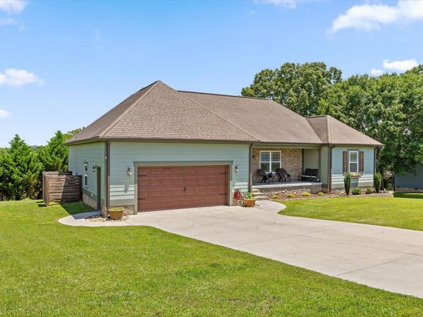 56 Seven Pines Lane, Chickamauga, GA 30707