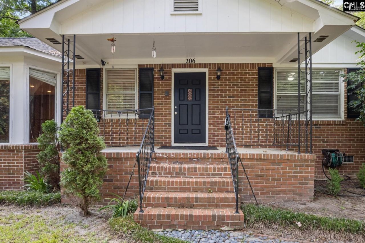 206 Partridge Drive  Photo 4