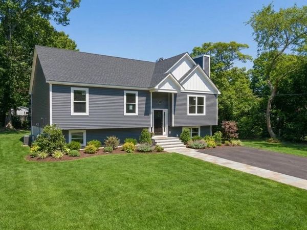 133B Shinnecock Avenue , Mastic, NY 11950