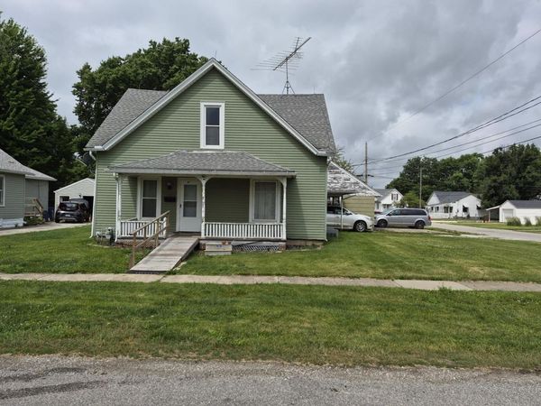 622 N D Street , Monmouth, IL 61462