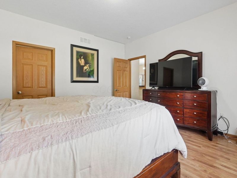 8004 Flint Run Place, Unit 15, Columbus, OH 43235 Photo 21