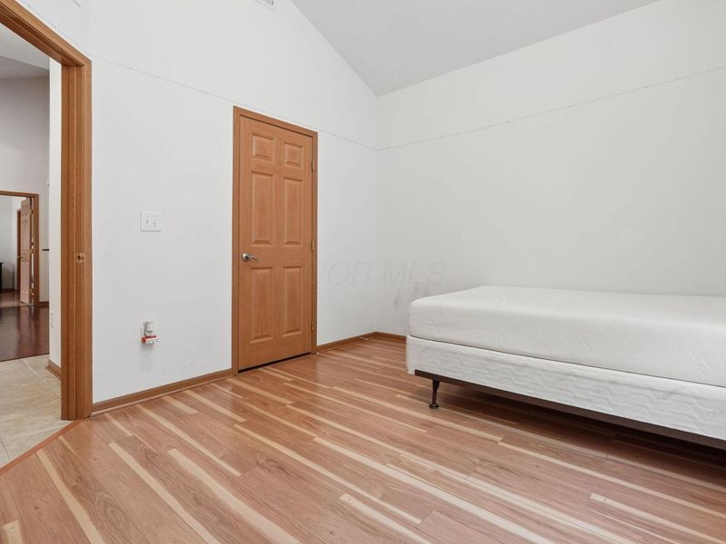 8004 Flint Run Place, Unit 15, Columbus, OH 43235 Photo 24