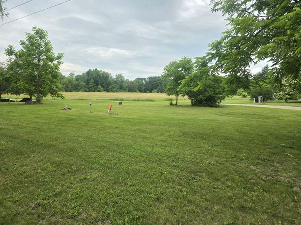 635 S Oak Street, Crystal, MI 48818