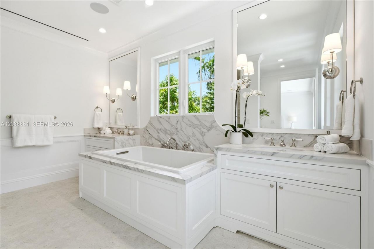 6751 SW 76th Ter , South Miami, FL 33143 Photo