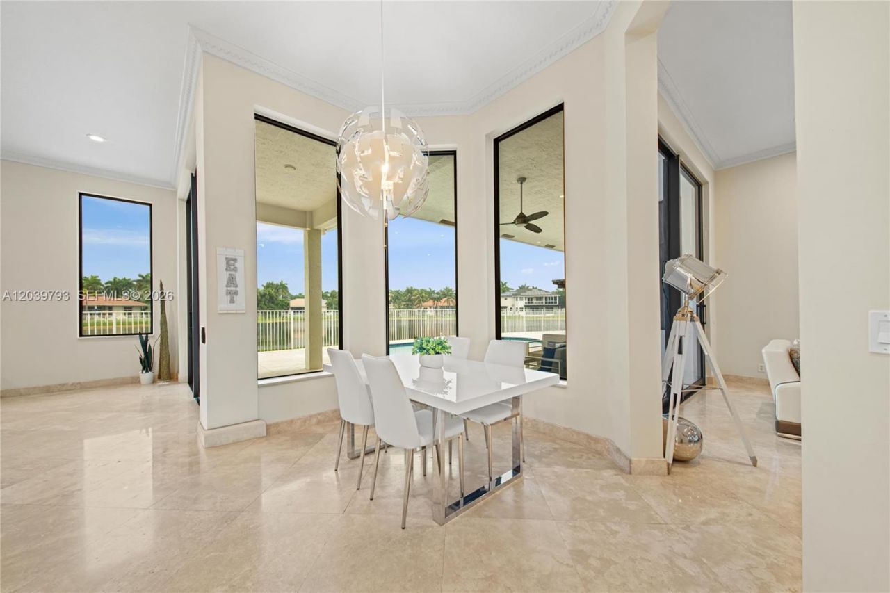 935 Gulfstream Ct, Weston, FL 33327 Photo