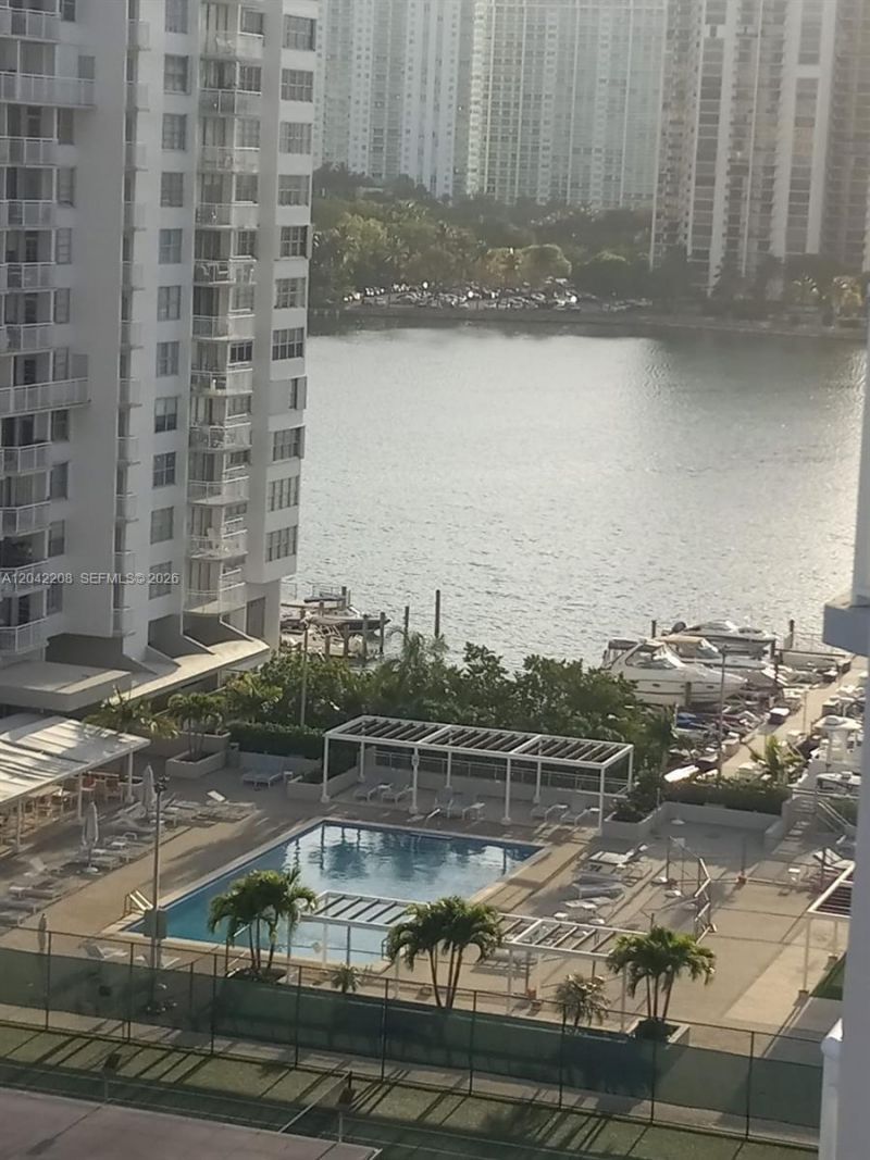 18021 Biscayne Blvd , Unit 1101, Aventura, FL 33160 Photo