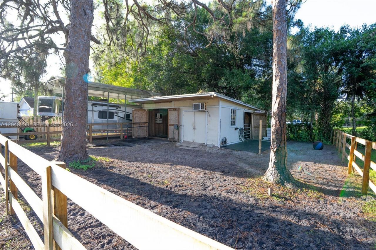 15160 Scotts Pl , Loxahatchee, FL 33470 Photo