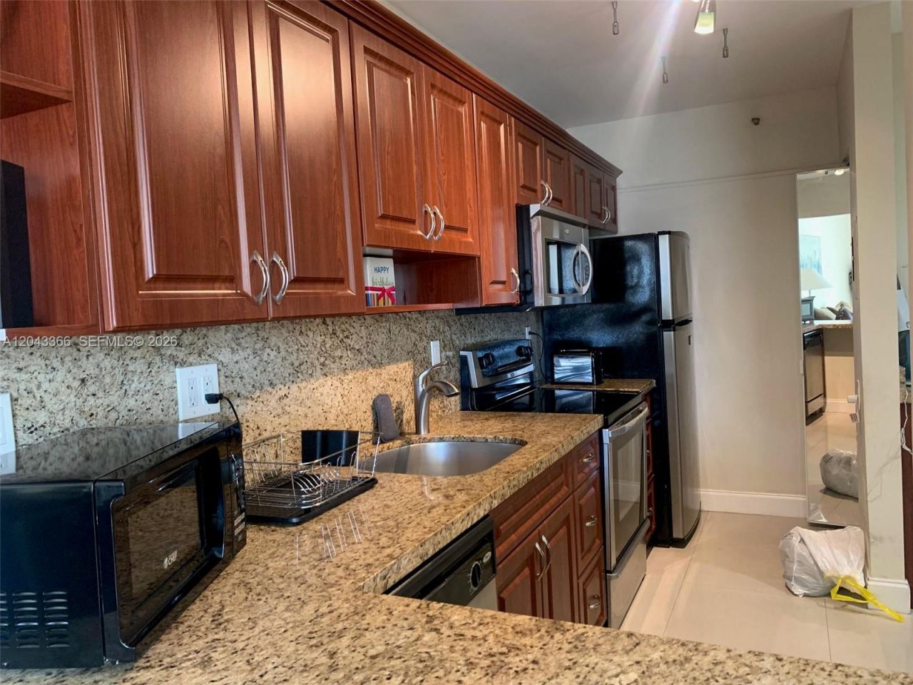 100 Lincoln Rd , Unit 316, Miami Beach, FL 33139 Photo