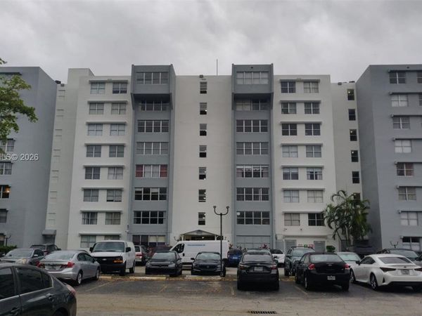 9001 SW 77th Ave , Unit C606, Miami, FL 33156