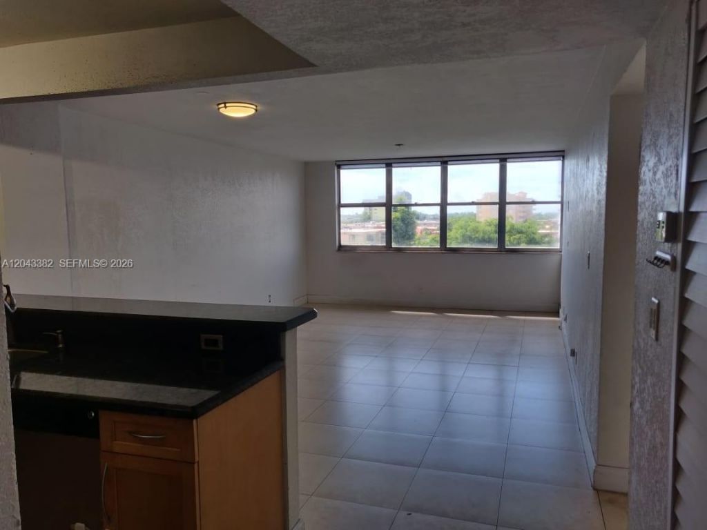 9001 SW 77th Ave , Unit C606, Miami, FL 33156 Photo