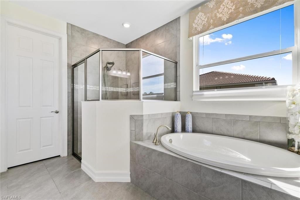 18772 Royal Hammock Blvd , Naples, FL 34114 Photo