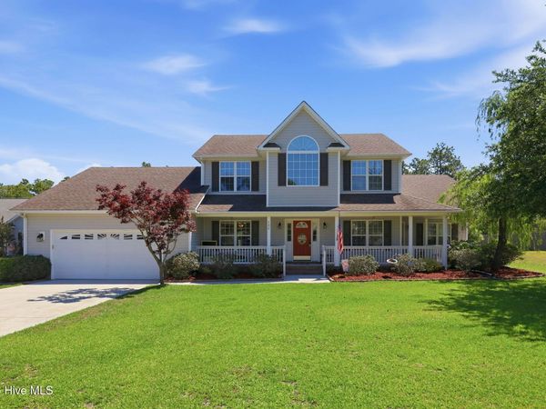 135 Tifton Circle, Cape Carteret, NC 28584