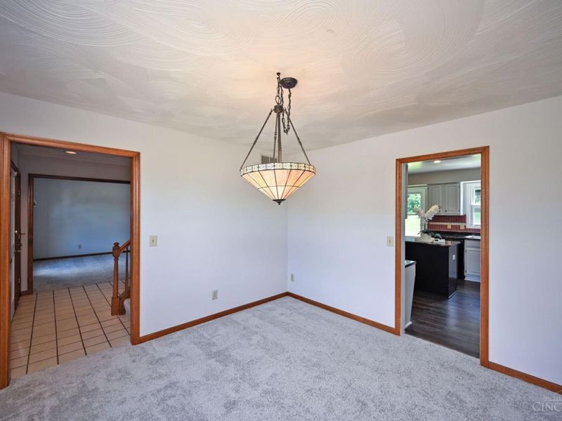 11407 Owenton Court, Forest Park, OH 45240 Photo 7