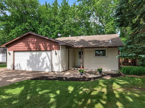 9626 Wellington Lane N, Maple Grove, MN 55369