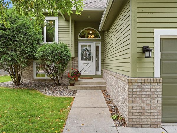 4658 Wildwood Street, Eagan, MN 55122