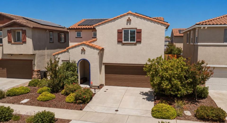 4040 Parkmoor Ln, Roseville, CA 95747 Photo