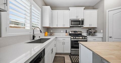 4040 Parkmoor Ln, Roseville, CA 95747 Photo
