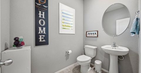 4040 Parkmoor Ln, Roseville, CA 95747 Photo