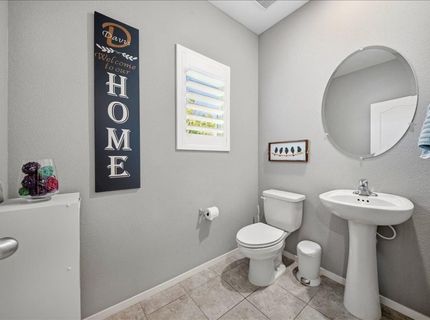 4040 Parkmoor Ln, Roseville, CA 95747 Photo