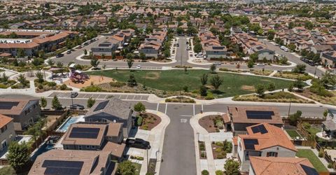 4040 Parkmoor Ln, Roseville, CA 95747 Photo