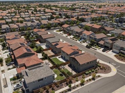 4040 Parkmoor Ln, Roseville, CA 95747 Photo