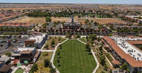 4040 Parkmoor Ln, Roseville, CA 95747 Photo