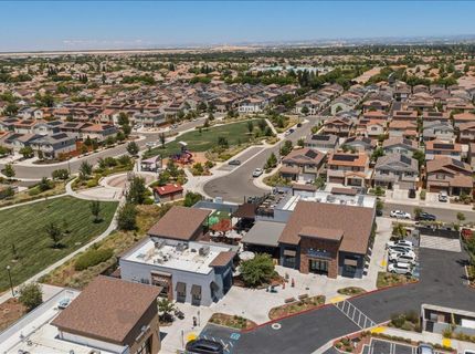 4040 Parkmoor Ln, Roseville, CA 95747 Photo