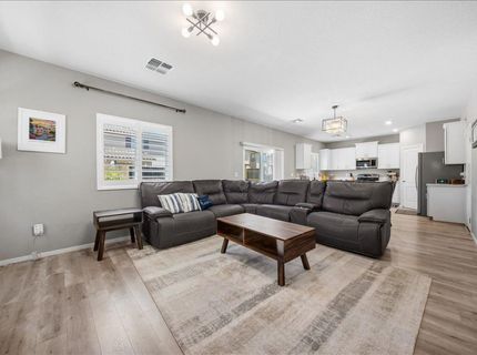 4040 Parkmoor Ln, Roseville, CA 95747 Photo