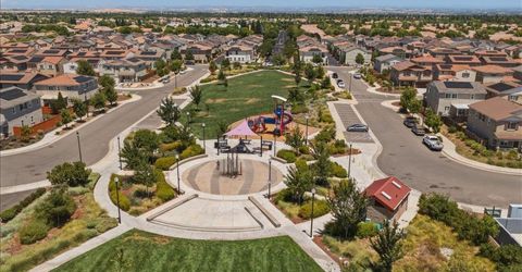 4040 Parkmoor Ln, Roseville, CA 95747 Photo