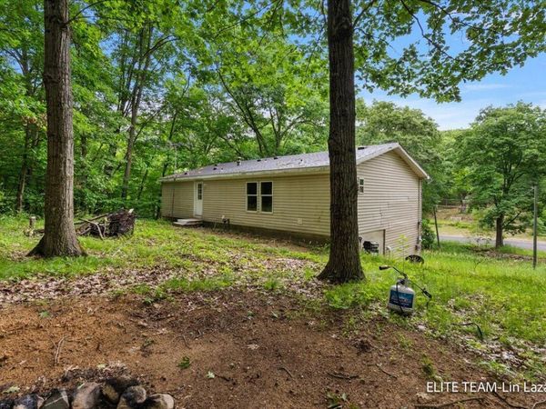 6718 Schmeid Road, Lakeview, MI 48850