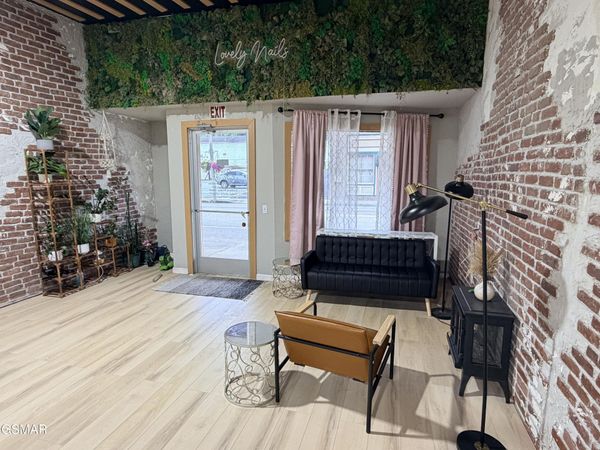 144 E Broadway Street, Newport, TN 37821