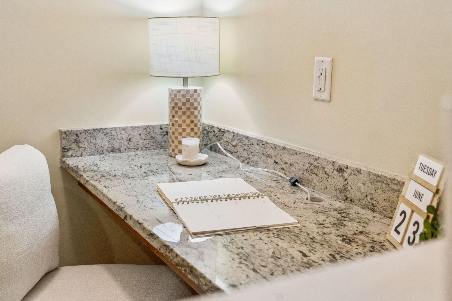 217 President Circle Photo 14