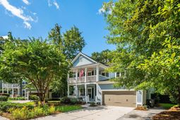 217 President Circle photo 4