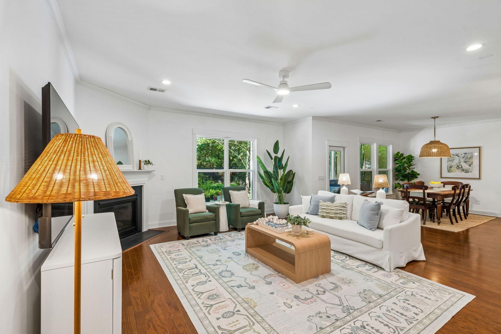 217 President Circle Photo 22