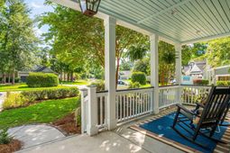 217 President Circle photo 4