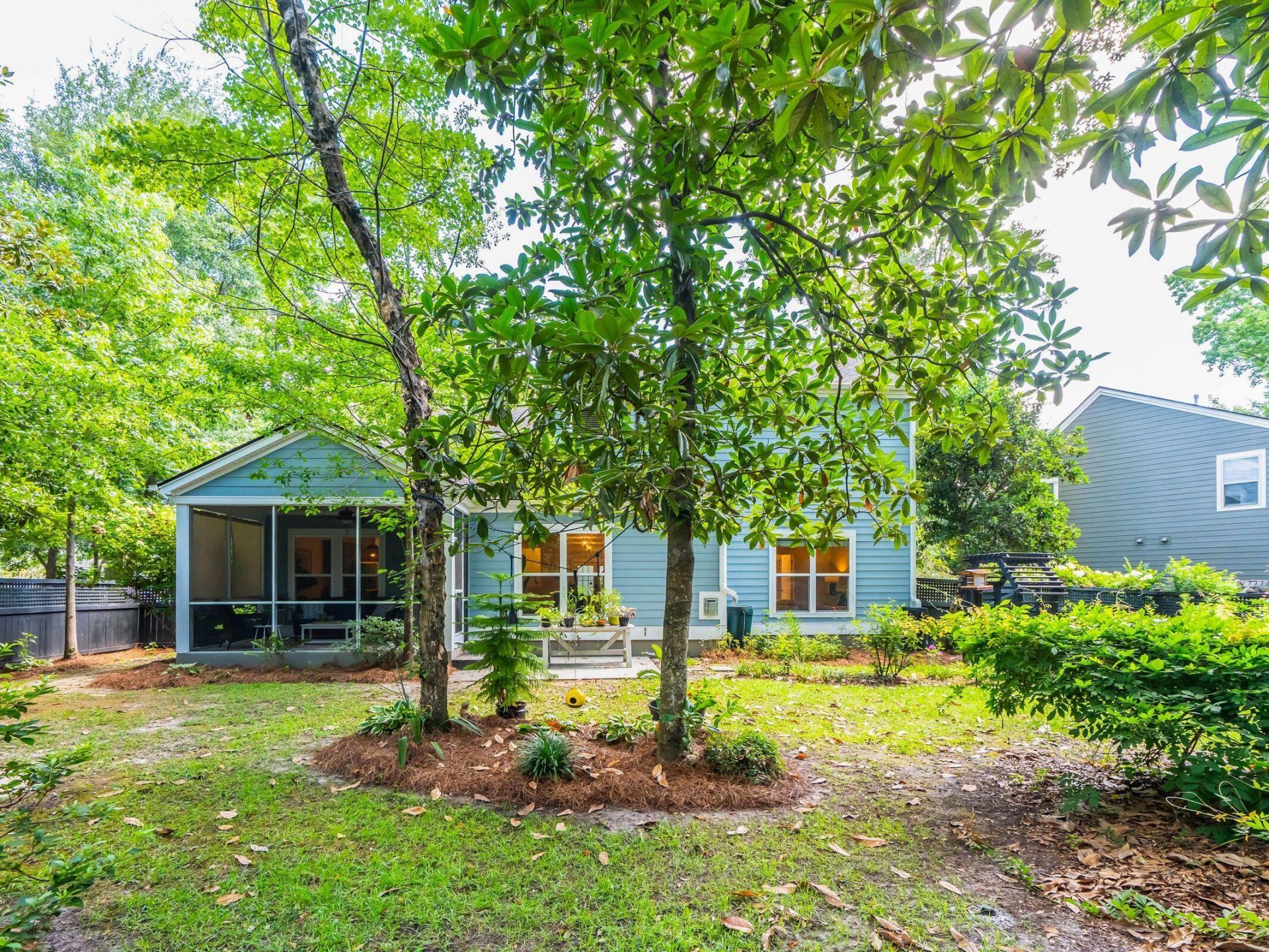 217 President Circle Photo 52