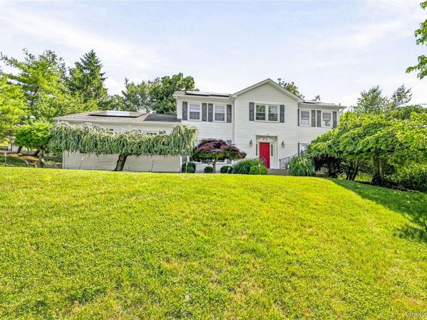 2 Sloane Court , Stony Point, NY 10980