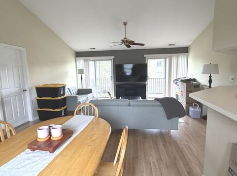 Main Photo