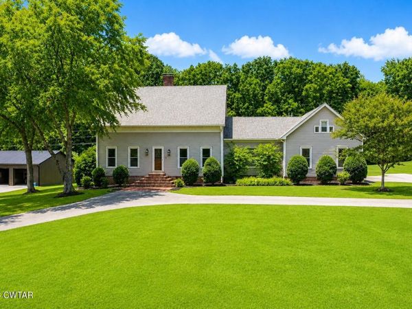 231 Quail Hollow Drive , Dyersburg, TN 38024
