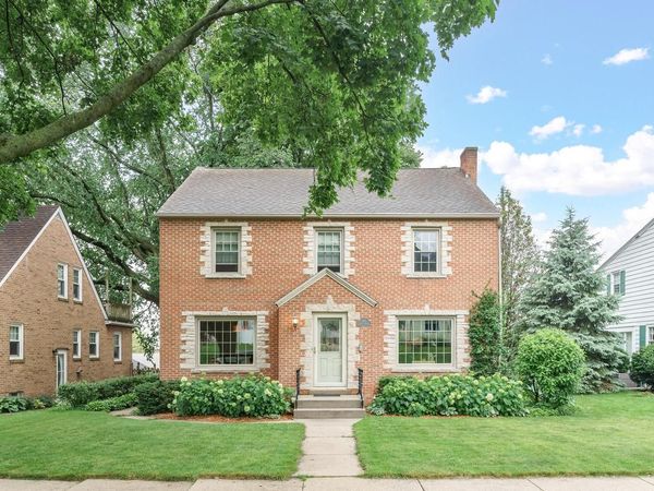 910 Harvey AVENUE, Watertown, WI 53094