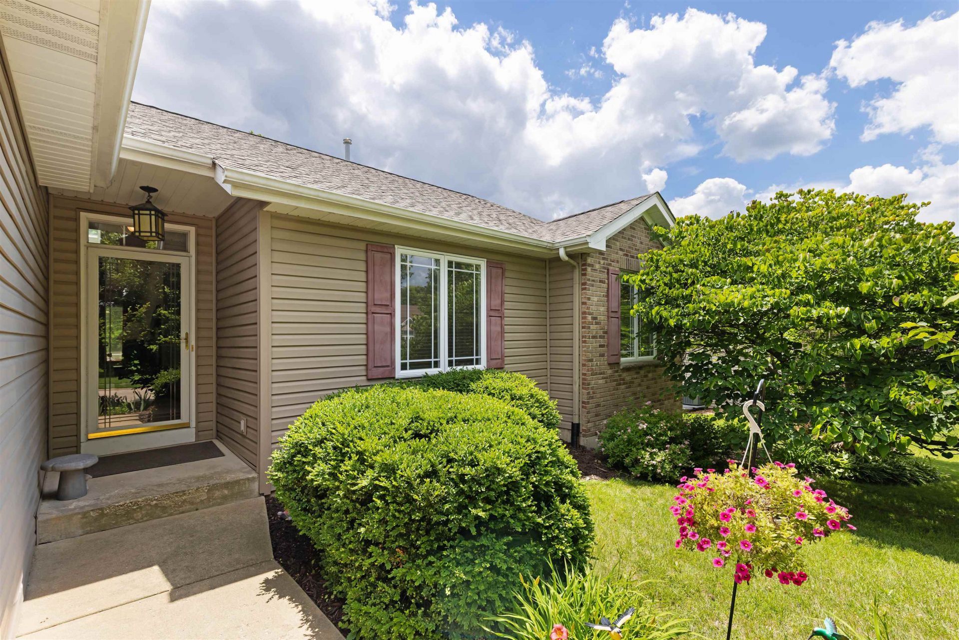 10589 Harrison Court, Roscoe, IL 61073 Main Photo