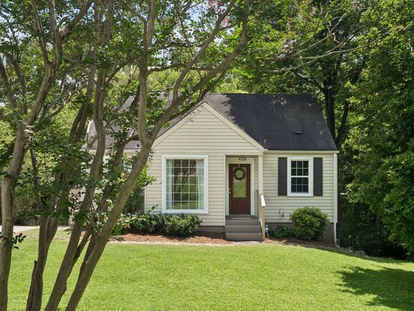 1317 Saturn Dr , Nashville, TN 37217