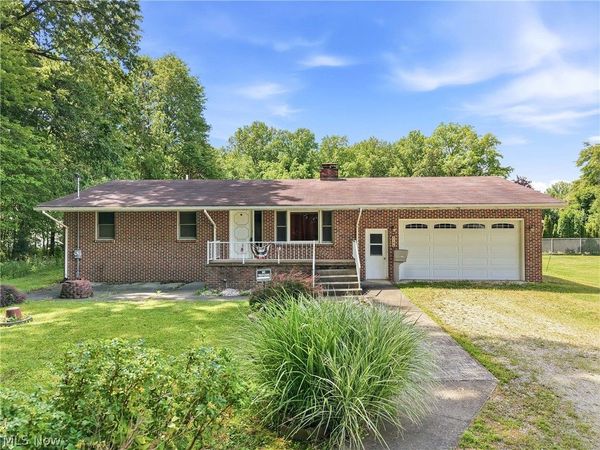 4100 E Broad Street , Newton Falls, OH 44444