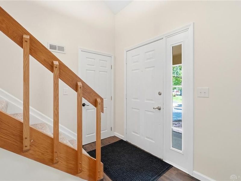1007 Foxshire Place, Centerville, OH 45458 Photo 4