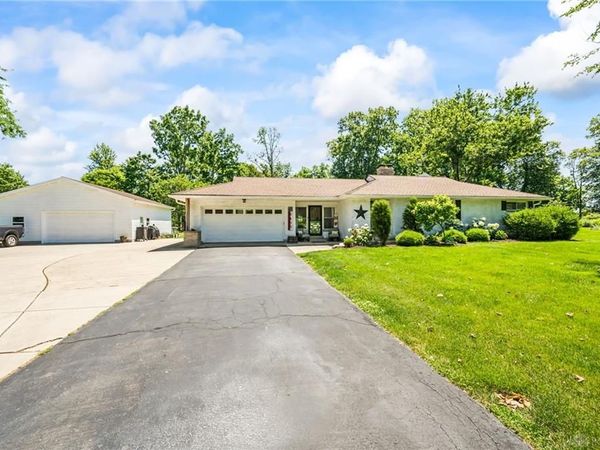 6455 Peters Road, Tipp City, OH 45371