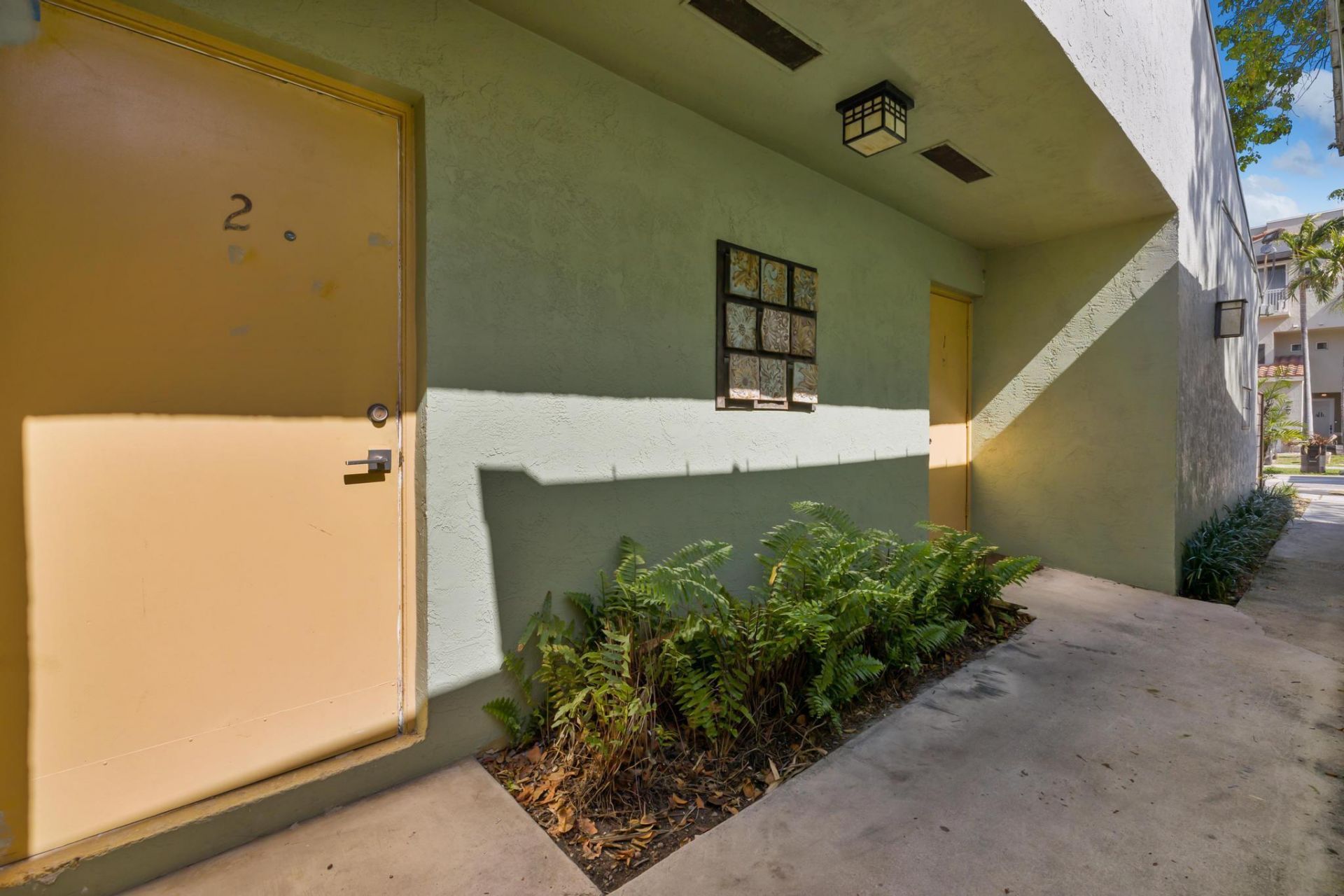 410 SE 13th Street, Unit 2, Fort Lauderdale, FL 33316 Photo