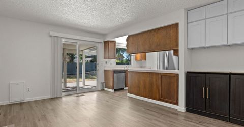 2714 Perro Court, Reno, NV 89502 Photo