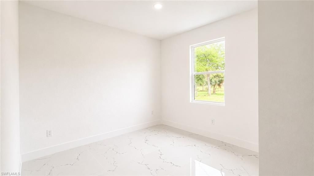 156 Carousel Ave , Labelle, FL 33935 Photo