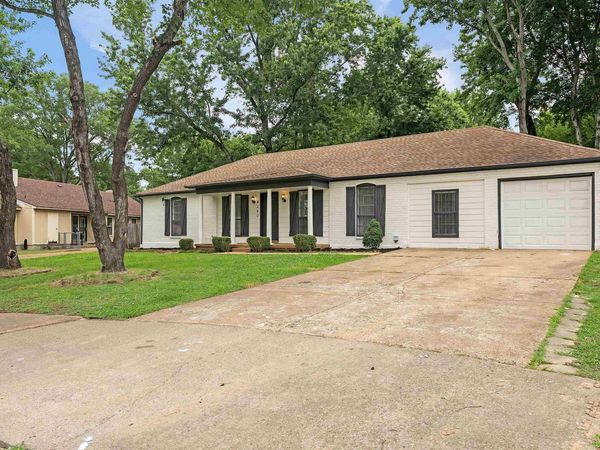 4260 RUNNINGBROOK CV, Memphis, TN 38141